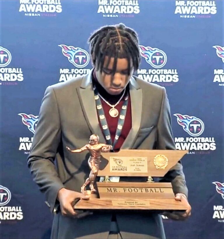 Tyner QB Josh Jackson wins 2A Mr. Football Award