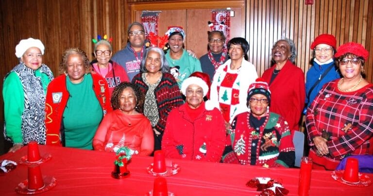 Avondale Seniors Celebrate 24 Years of Holiday Tradition